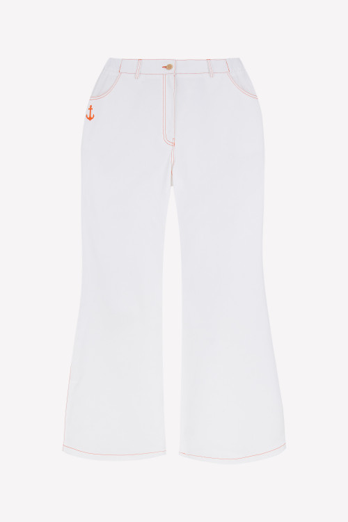 Джинсы белые прямые с терракотовой строчкой